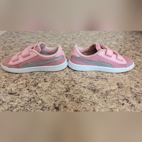 Puma Kids Pink Sneakers - Picture 4 of 9